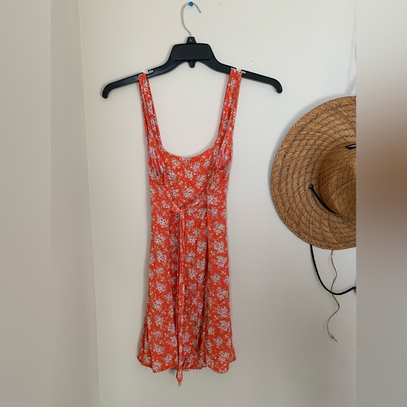 American Eagle Summer Dress - Picture 2 of 8